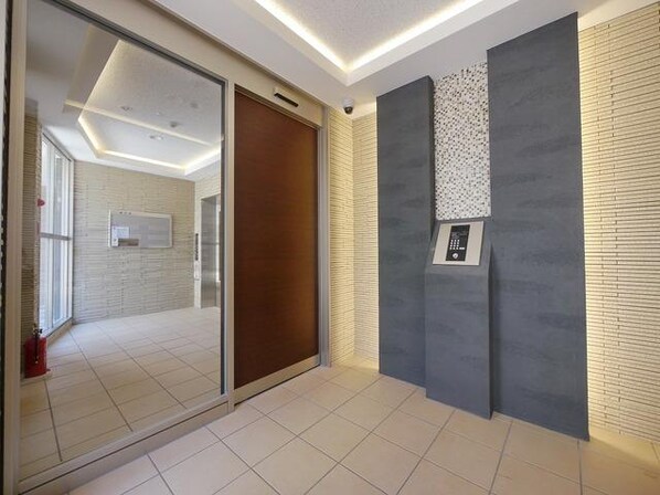 セリーン志村の物件内観写真